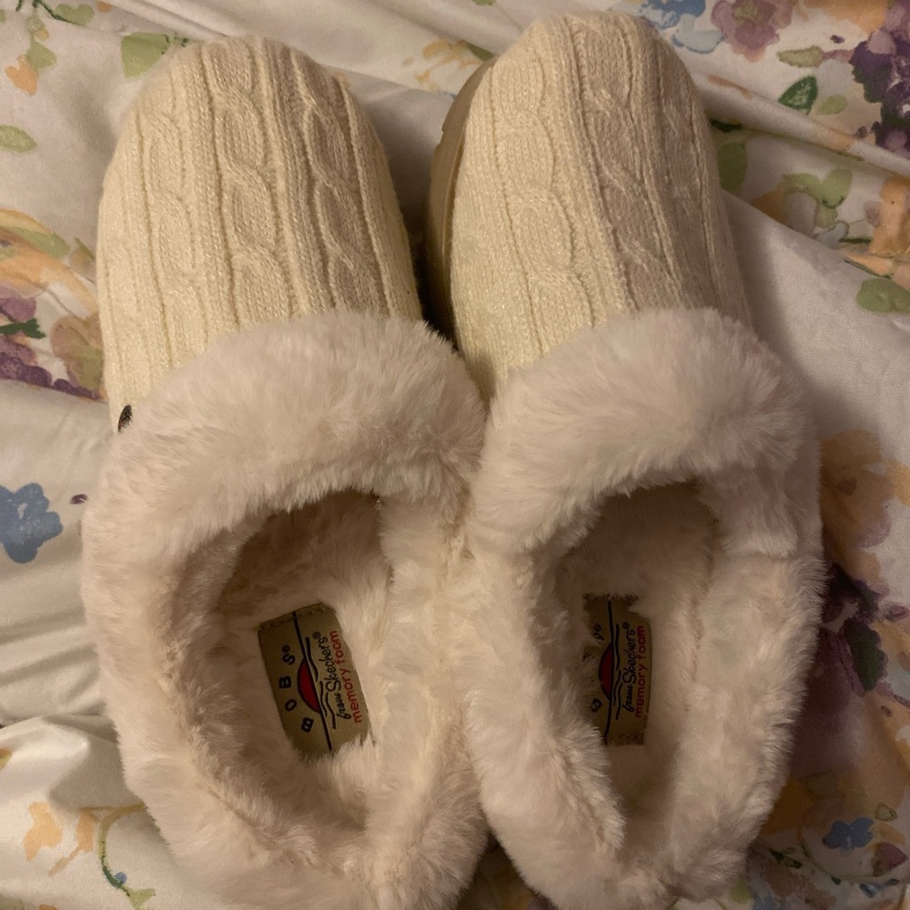 Cozy Cream Slippers